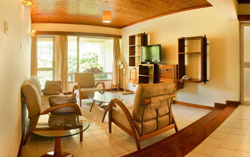Golf Course Apartments Kampala Kültér fotó