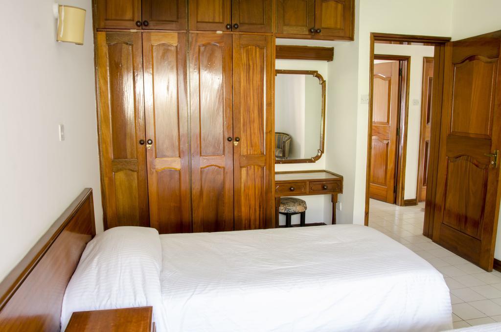 Golf Course Apartments Kampala Kültér fotó