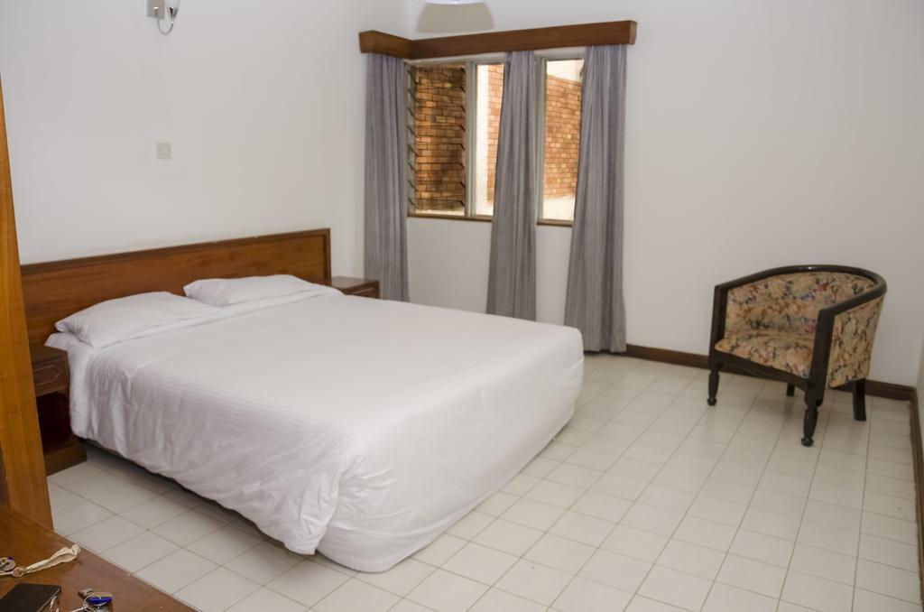 Golf Course Apartments Kampala Kültér fotó