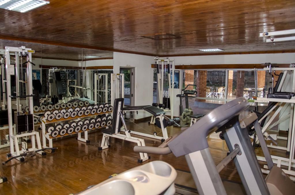 Golf Course Apartments Kampala Kültér fotó