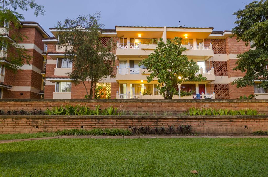 Golf Course Apartments Kampala Kültér fotó